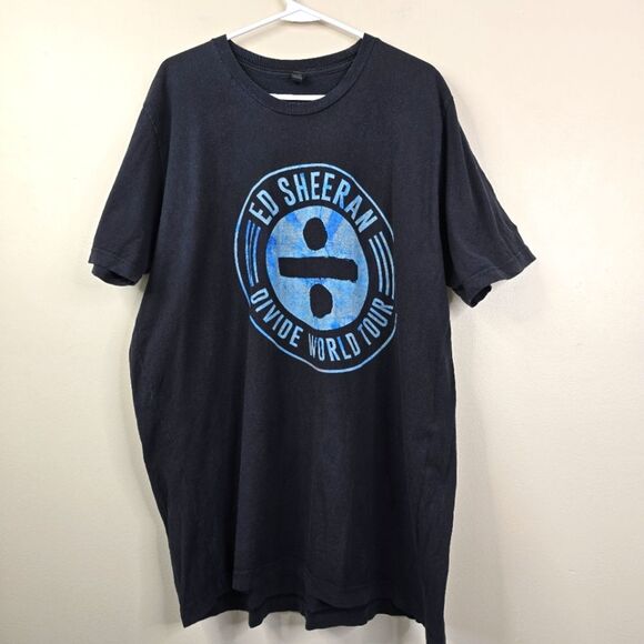Ed Sheeran Divide World Tour Black and Blue Mens Short Sleeve Tee XXL - Picture 1 of 7